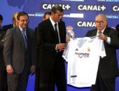 19 عاماً على انضمام زيدان إلى ريال مدريد.. فيديو 