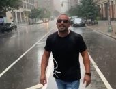 أحمد السقا يستمتع بأجواء الأمطار والشتاء بصورة من نيويورك