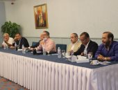 وزير السياحة يعد مستثمرى طابا ونوبيع بتسهيل إجراءات التراخيص وتسيير رحلات طيران