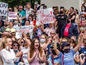 "CNN": مظاهرات فى روسيا ضد بوتين بعد اعتقال صحفى وحاكم إقليم