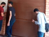 غلق وتشميع 12 مقهى ومحلا بالإسكندرية لمخالفة الإجراءات الاحترازية