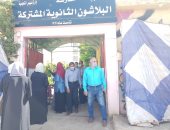 فحص طلاب الثانوية وتطبيق الإجراءات الاحترازية قبل دخول اللجان بالشرقية