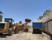 محافظ أسيوط: رفع أكوام القمامة المتراكمة على مصرف قنطرة الحما بمنفلوط