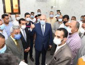 محافظ قنا يتفقد عددا من المنشآت الطبية بقوص