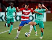 غرناطة ضد ريال مدريد.. غياب 4 مدافعين فى قائمة الملكى 