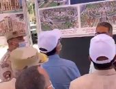 رئيس الوزراء يستمع لشرح تفصيلى لخطة تطوير السوق السياحى فى أسوان.. فيديو
