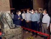 رئيس الوزراء يتفقد متحف النوبة والسوق السياحى فى أسوان