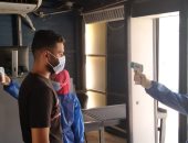 كواشف حرارية وبوابات تعقيم.. إجراءات جامعة القاهرة خلال امتحانات طلاب الفرق النهائية