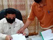 توقيع عقود 203 لتقنين أوضاع المعتدين على أملاك الدولة بالمطرية دقهلية