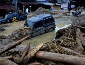 ارتفاع عدد ضحايا الفيضانات فى إندونيسيا إلى 21 شخصا 