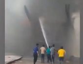 فيديو متداول يظهر حريقا هائلا فى مصنع للسفن بمدينة بوشهر الإيرانية
