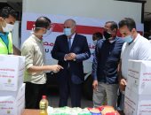 محافظ قنا: توزيع ألف كرتونة أغذية وطن دواجن مجمدة لذوى الاحتياجات الخاصة