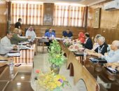 محافظ شمال سيناء يترأس اجتماع بحث تنمية وسط سيناء