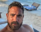 باشا مصر يستجم.. أمير كرارة يستمتع بالإجازة الصيفية على أحد الشواطئ
