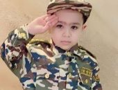 كلنا جيش مصر.. "يوسف " من الإسكندرية يشارك بالزى العسكرى فى حب مصر