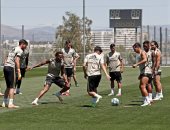 ريال مدريد يبدأ الاستعداد للقاء ليجانيس بدون راحة بعد حصد الليجا.. صور