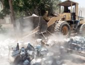 إزالة 25 قرار إزالة تعديات على أملاك الدولة غرب الأقصر