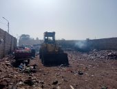 محافظة المنيا: القمامة فى قرية أطنيه بعيدة عن الكتل السكنية 