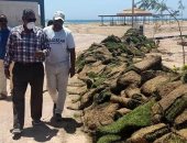 صور.. رئيس مدينة طور سيناء يتابع أعمال تجميل شاطئ الفيروز تمهيدا لافتتاحه