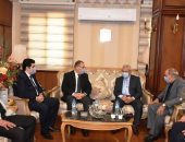 محافظ الشرقية يُهنئ مدير الأمن الجديد.. ويؤكد على ضرورة التنسيق والتعاون