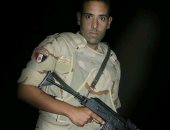 كلنا جيش مصر .."أشرف" من محافظة كفر الشيخ يشارك صورته بالزى العسكرى
