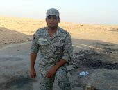كلنا جيش مصر .." أحمد "من محافظة المنوفية يشارك صورته بالزى العسكرى