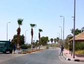 مدينة أبو سمبل السياحية تستعد للموسم السياحى بتشجير الشوارع 