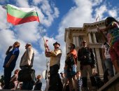 استمرار الاحتجاجات في بلغاريا لسحب الثقة من الحكومة ومحاولات لاقتحام البرلمان