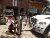 صور.. حل مشكلة ارتفاع منسوب مياه الصرف بسرس الليان بالمنوفية