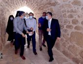 رئيس الوزراء يتفقد أعمال المرحلة الأولى من تطوير مدخل دير سانت كاترين