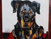 "منة" تشارك برسومات وبورتريهات تبرز موهبتها الفنية