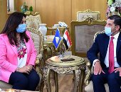 رئيس هيئة الاستثمار يبحث مع محافظ دمياط تعزيز الفرص المتاحة