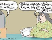 كاريكاتير صحيفة سعودية.. المشاكل الأسرية على شاشات التلفزيون  