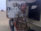كلنا جيش مصر.. "جمال" يشارك بصورته بالزى العسكرى أثناء أداء الخدمة العسكرية