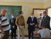 محافظ المنيا يتابع انطلاق امتحانات الدبلومات الفنية بعدد من اللجان
