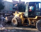 حى ثان المحلة بالغربية يشن حملة نظافة ورفع للأتربة.. صور