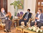 محافظ أسيوط يلتقى رئيس جهاز مدينة ناصر الجديدة لبحث جذب استثمارات جديدة