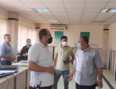 محافظ أسيوط : المراكز التكنولوجية تتلقى طلبات التصالح فى بعض مخالفات البناء