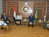 محافظ الدقهلية يستقبل القيادات الأمنية الجديدة لمناقشة خطة الانضباط الأمنى