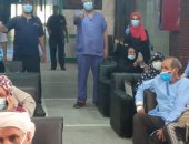 تعافى وخروج 14 حالة من المصابين بكورونا فى مستشفى قنا العام للعزل