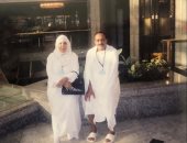 رجاء الجداوى وزوجها حسن مختار بملابس الإحرام فى موسم الحج من 14 سنة.. صور