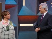 شاهد كيف داعبت نجوى إبراهيم وائل الإبراشى على الهواء