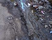 "سيبها علينا".. شكوى من انتشار المياه الجوفية بقرية كفر محمود بالمنوفية 