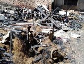 السيطرة على حريق بورشة نجارة امتد إلى ثلاث عمارات مجاورة في الزقازيق.. صور