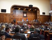 انعقاد الجلسة الأولى لأعضاء البرلمان الصربى الجدد وسط قيود كورونا 