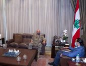 قائد الجيش اللبنانى ومدير المخابرات يلتقيان سعد الحريرى بعد انفجار بيروت