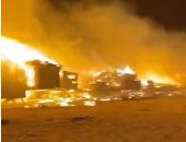 الدفاع المدنى السعودى يسيطر على حريق كبير بحفر الباطن.. فيديو