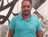 قصة كفاح..شاب يتحدى ظروف الحياة ويعود للتعليم من بوابة الثانوية بعد 12 عاما