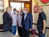 جولة ميداينة لمحافظ القليوبية لمتابعة استعدادات لجان انتخابات مجلس الشيوخ .. صور