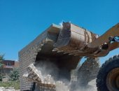 إزالة 82 حالة تعد على أملاك الدولة والرقعة الزراعية بالبحيرة والمنوفية وأسيوط.. صور